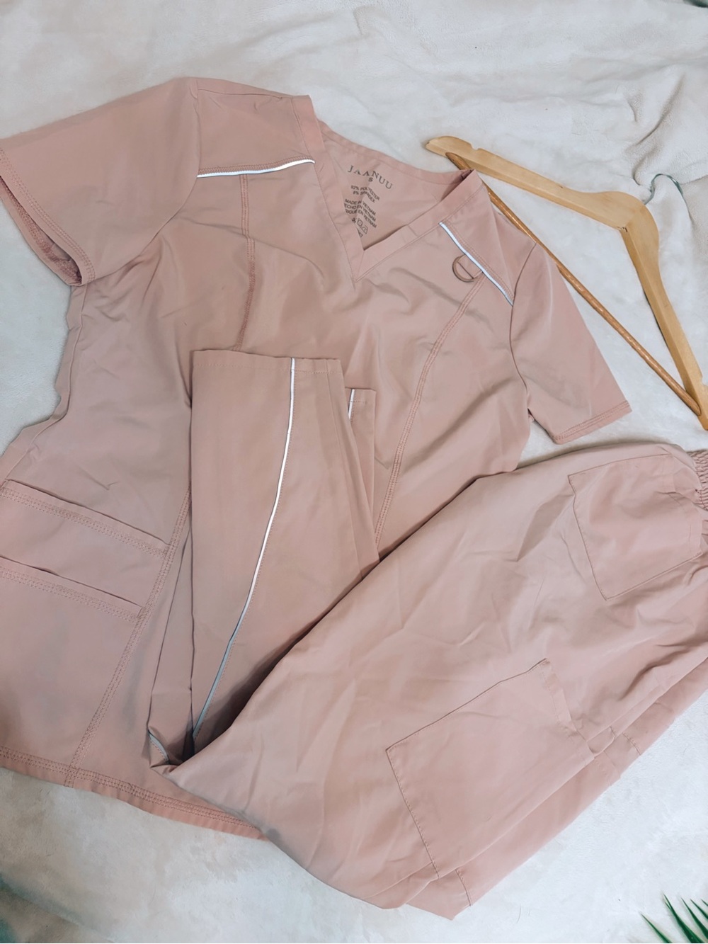JAANUU Women’s Light Pink Scrub Top & Pants Set
